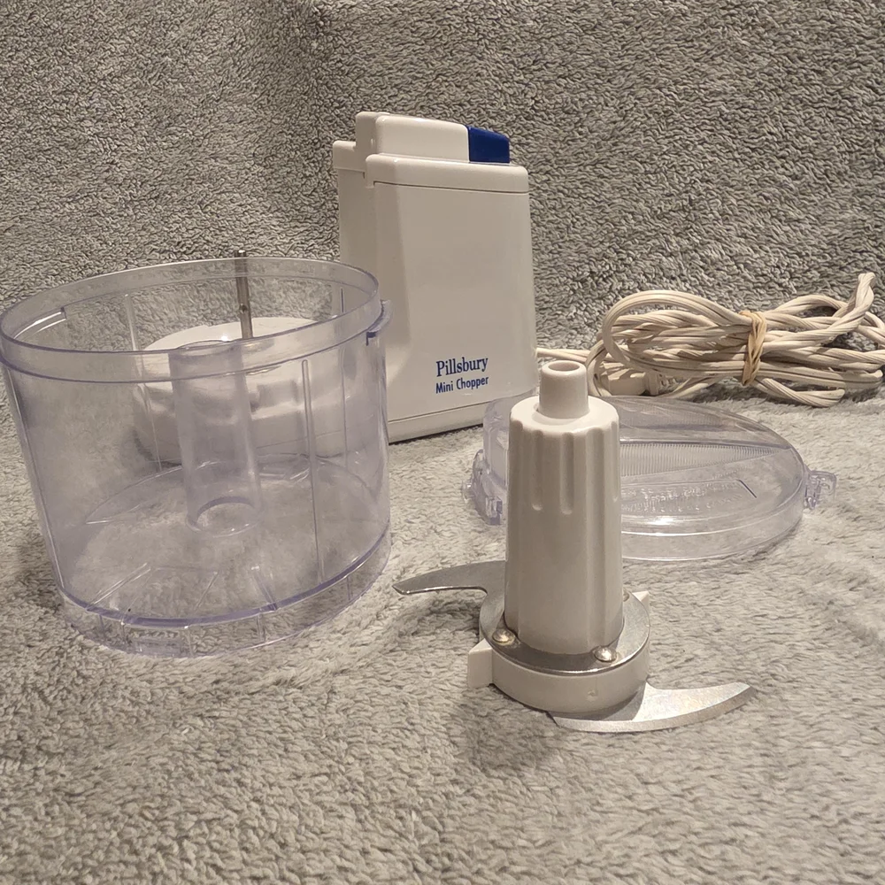Pillsbury White‎ Mini Chopper